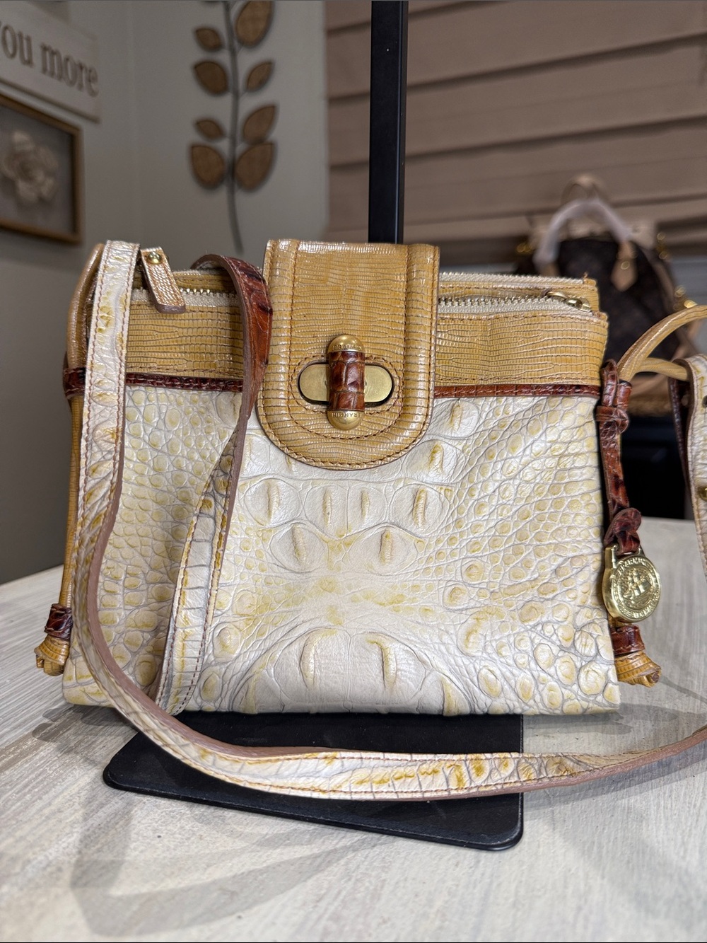Vintage Brahmin Mojito Melbourne Tri-Color Cream and Tan Croc-Embossed Crossbody